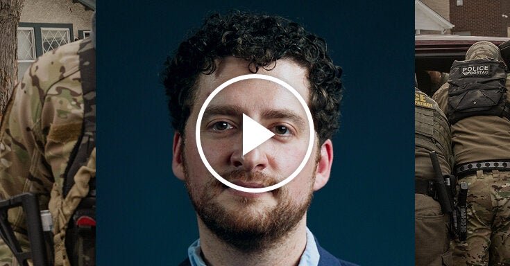 How Democrats Are Trying to Rein in ICE