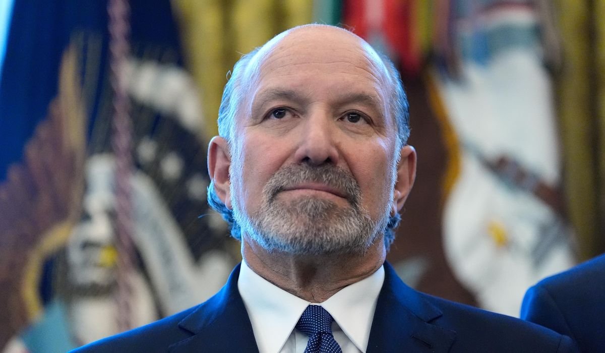 Howard Lutnick, commerce chief, meets with Indian trade official after Supreme Court tariff ruling