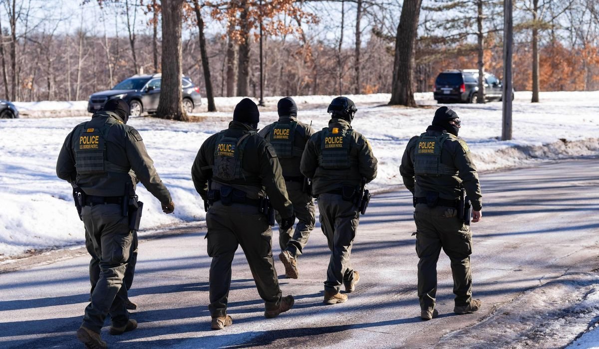 ICE down to 1,000 people in Minnesota as surge ends; will be below 500 later this week