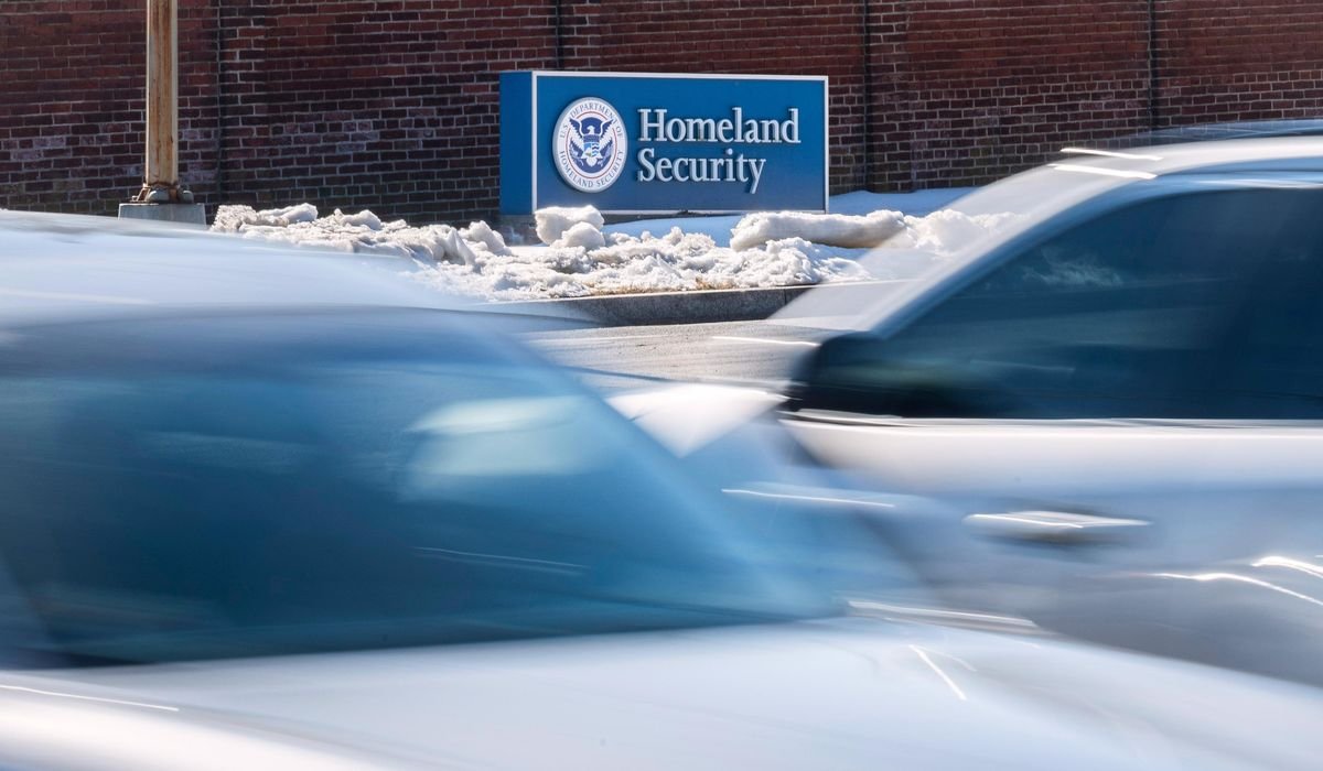 No clear path to ending the partial government shutdown as lawmakers dig in over DHS oversight