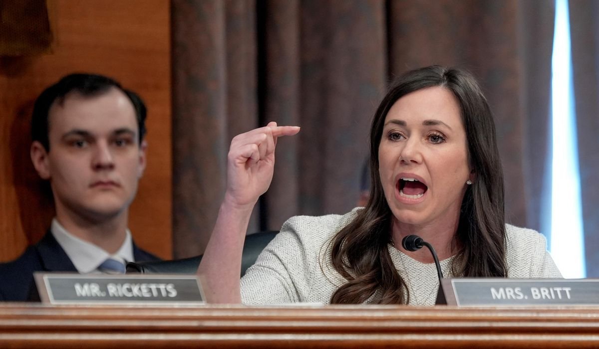 Sen. Britt says Democrats are putting illegal immigrants before American citizens in DHS standoff