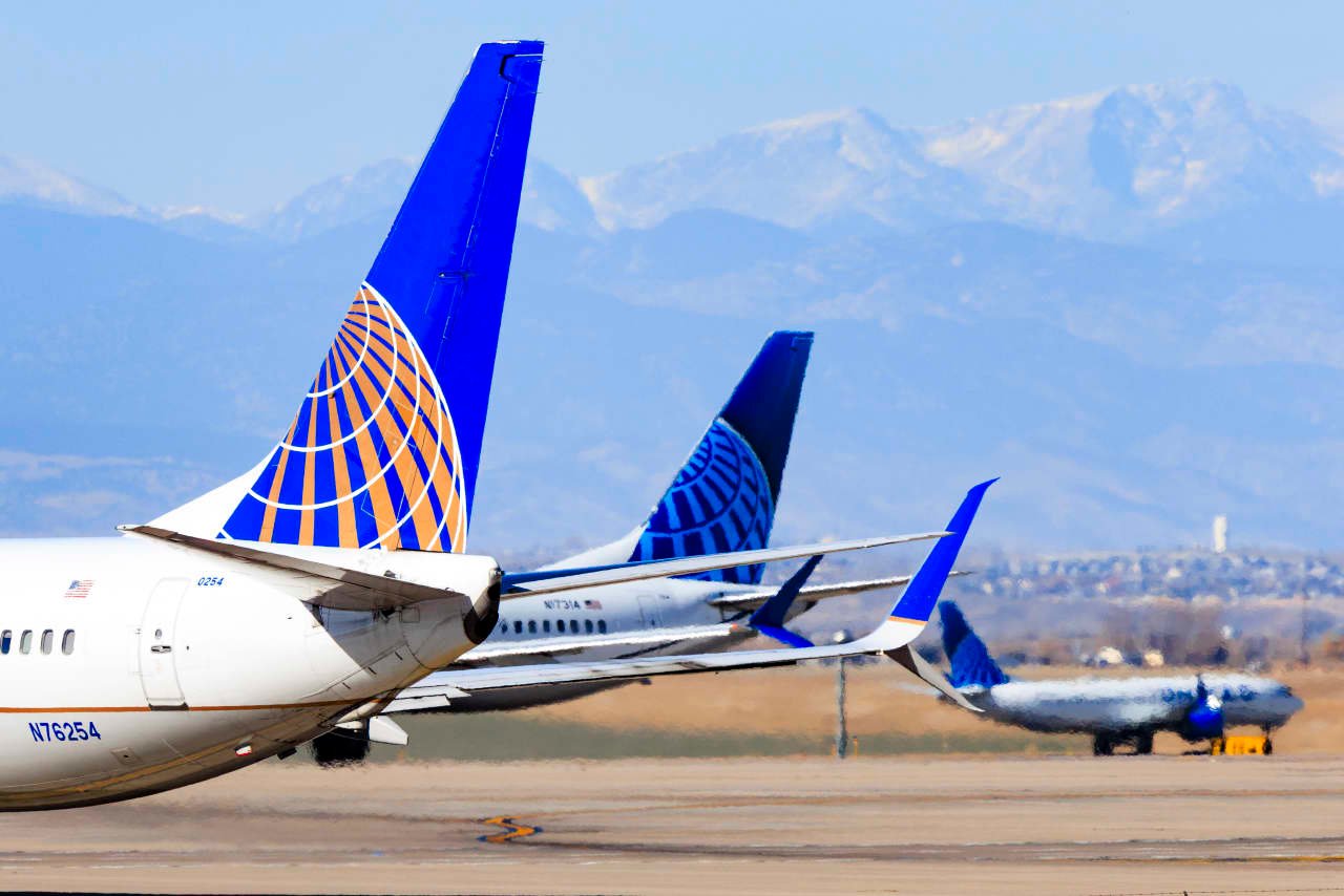 United Airlines’ best loyalty perks will soon be reserved for its cardholders. Is the card worth it?
