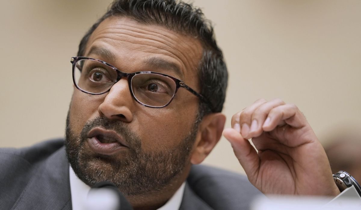 FBI, CIA chiefs urge GOP lawmakers to reauthorize surveillance law without changes