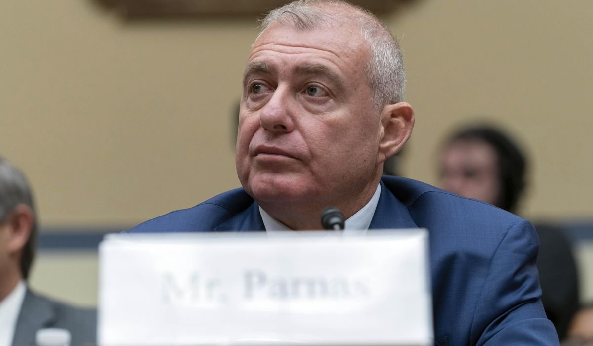 Lev Parnas, ex-Giuliani ally, launches House bid in Florida as a Democrat