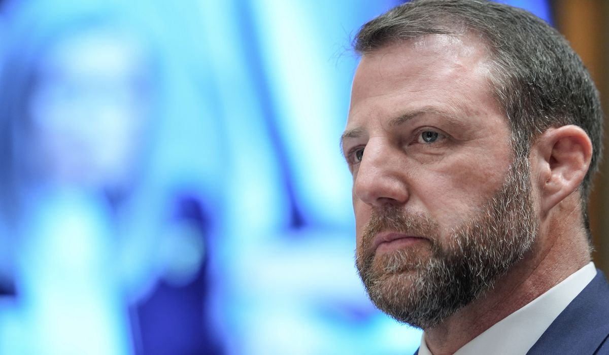 Senate confirms Mullin to lead Homeland Security