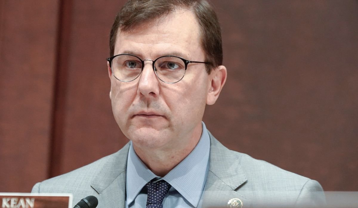 Tom Kean Jr.’s political roots date to 1776. Is that enough to protect the Republican’s House seat?