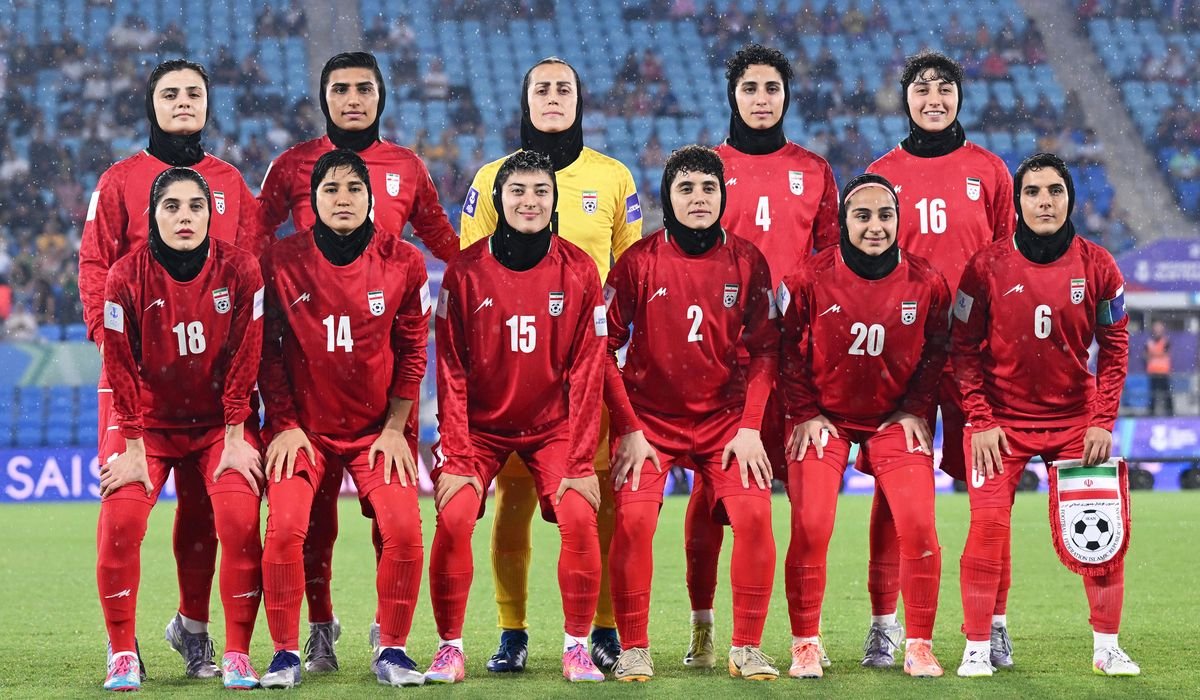 Trump offers asylum to Iranian women soccer players facing difficult choice in Australia