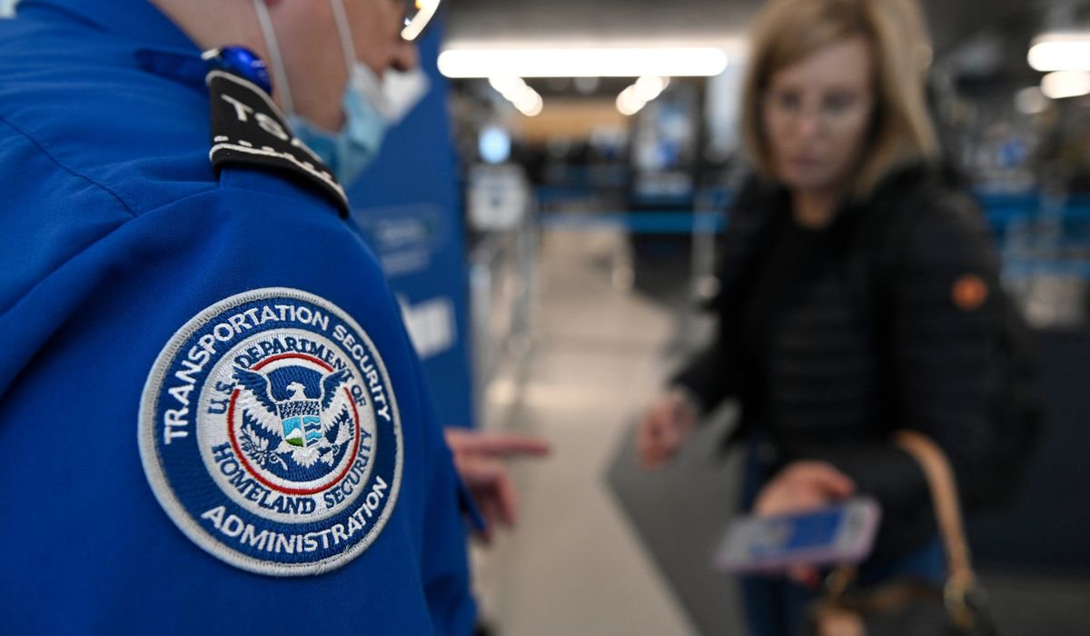 Trump orders DHS Secretary Mullin to pay TSA agents amid shutdown