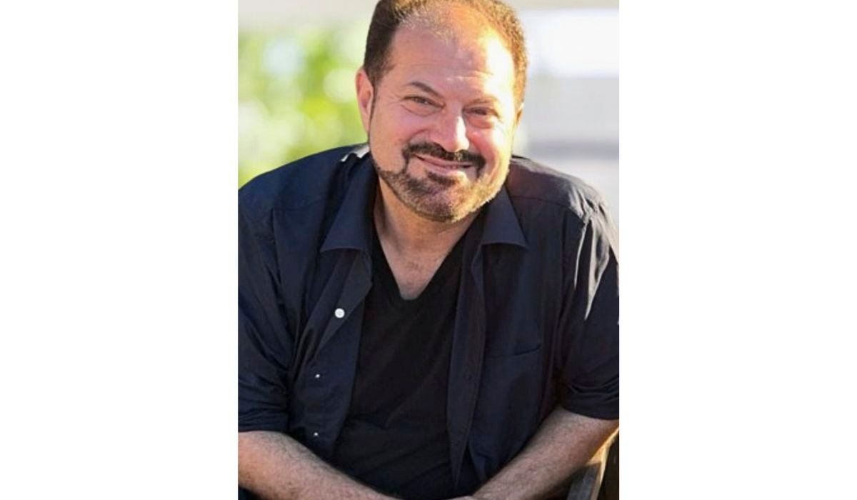 Elected leaders and clergy seek release of Wisconsin mosque president detained by immigration agents