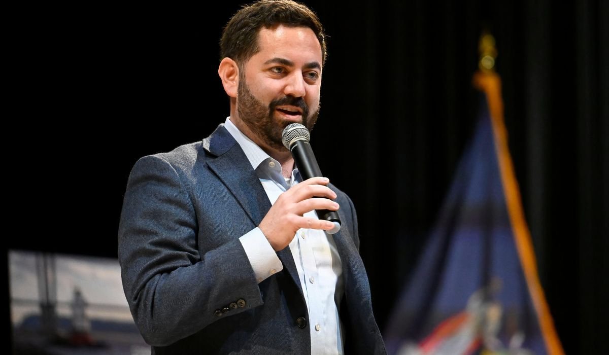 GOP lawmaker says boots on the ground in Iran justified only to seize nuclear material