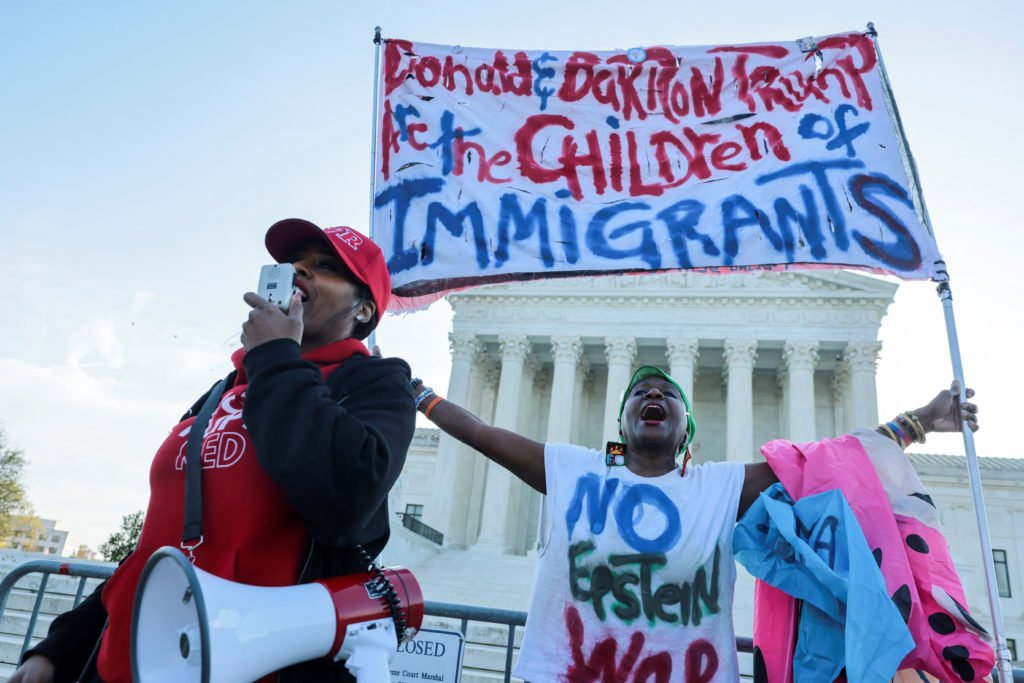 U.S. Supreme Court to hear Trump's bid to limit birthright citizenship in Washington