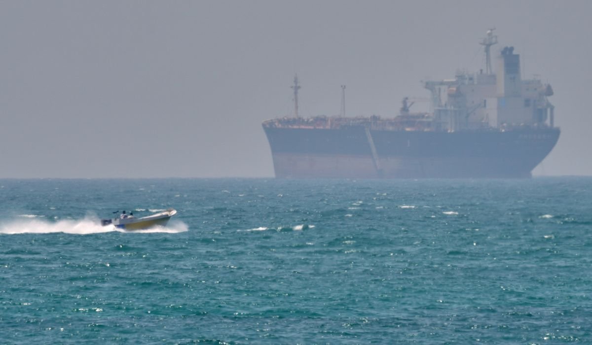 Trump says Iran is heading toward ‘collapse,’ hopes Tehran sorts out leadership