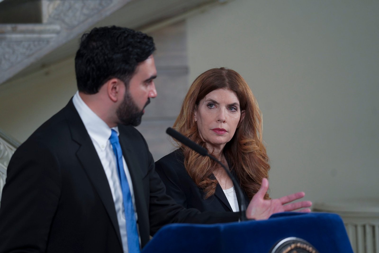 City Council Speaker Julie Menin is proposing to expand an existing city discount program for low-income residents, as an alternative to Mayor Zohran Mamdani’s fast and free bus plan.
