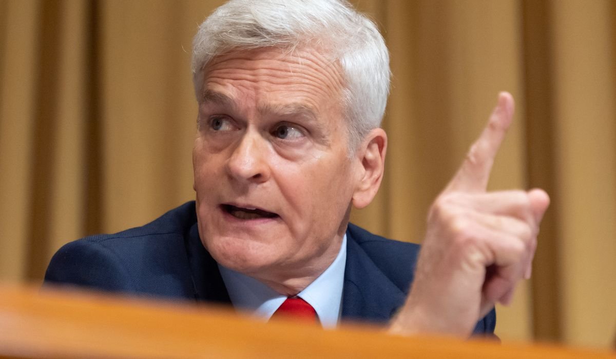 Ousted senator has no regrets about voting to convict Trump