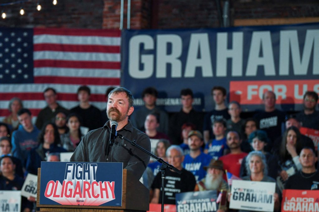 Senator Sanders rallies with Maine Senate and Governor candidates in Portland