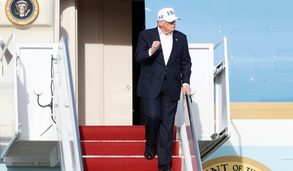 Trump nixes plans for Cabinet meeting at Camp David