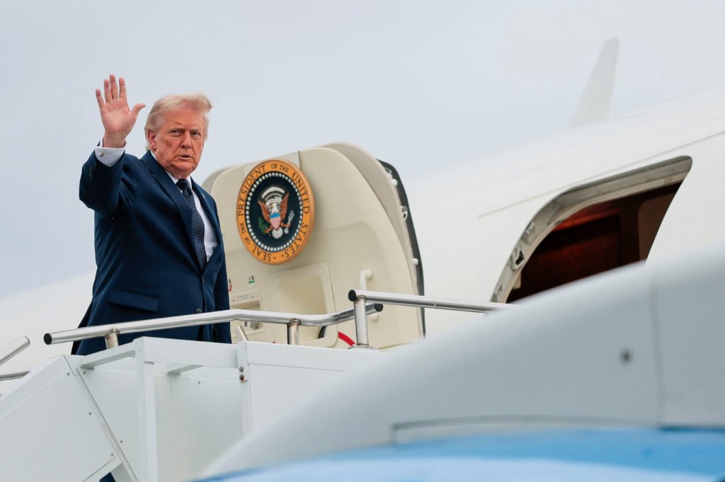 WATCH: Trump participates in Memorial Day observance at Arlington National Cemetery