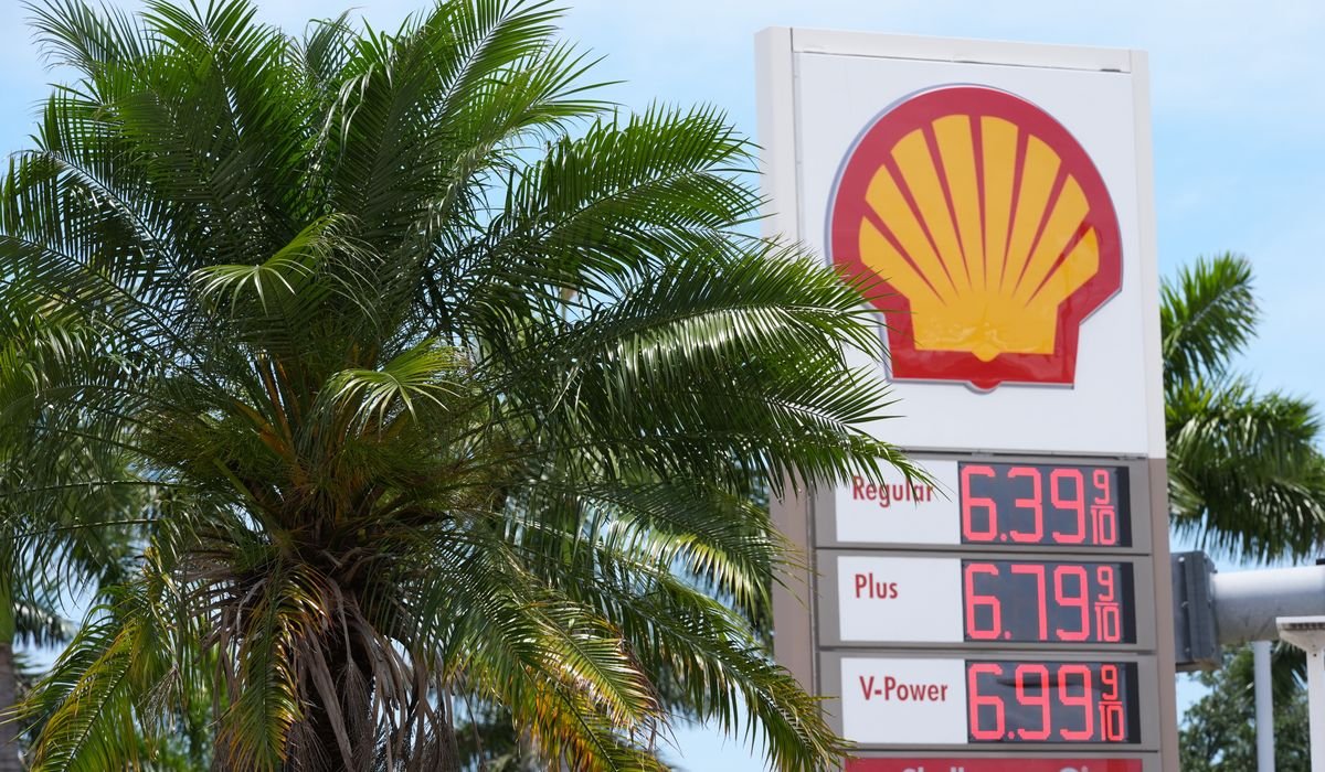 Wholesale prices rise at highest annual pace since late 2022