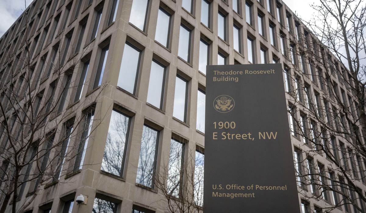 Federal agencies made $186 billion in improper payments last year, watchdog finds