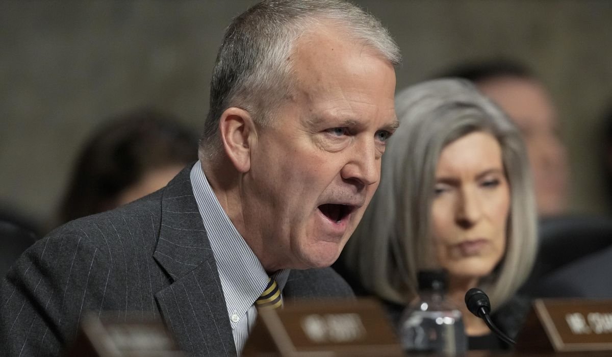 GOP Sen. Dan Sullivan prepares legal fight against primary challenger named Dan Sullivan