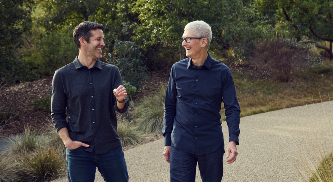Cook considered genius of execution as his CEO era ends at Apple